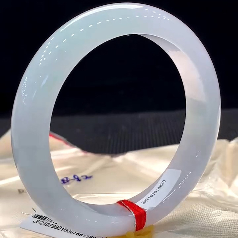 Natural bracelet, ice-like tex - đánh giá và giá Lighting
